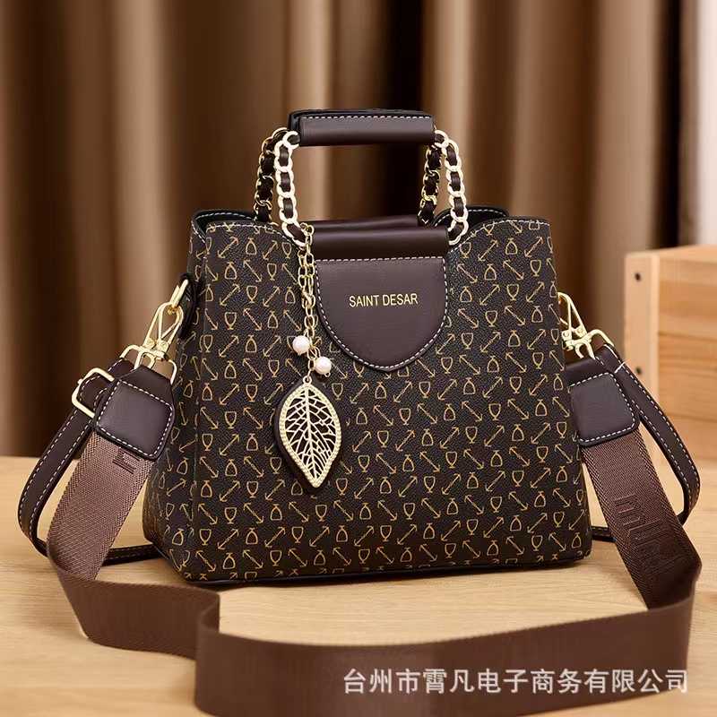 Saint Desier Bags