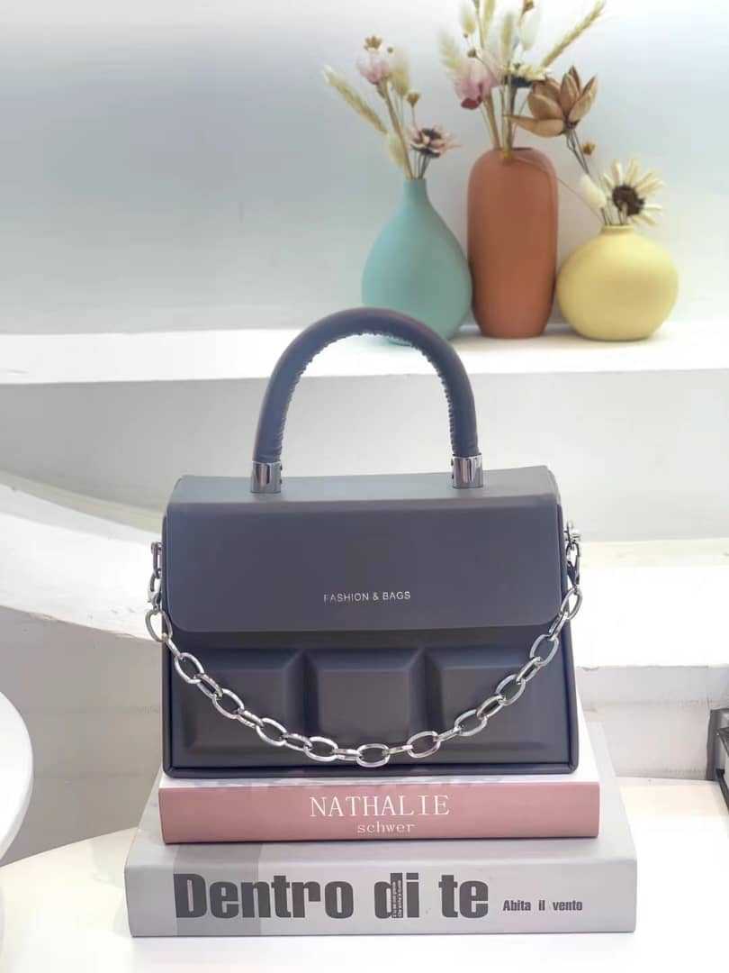 Dentro Di Te Bags