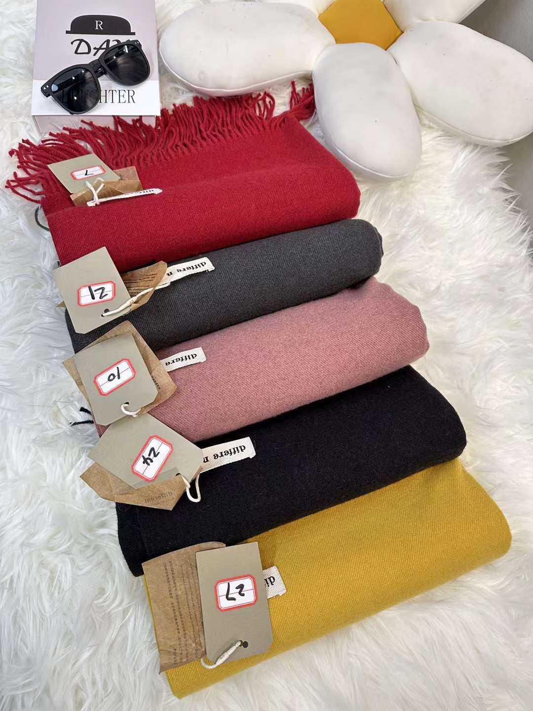 Cashmere Scarffs