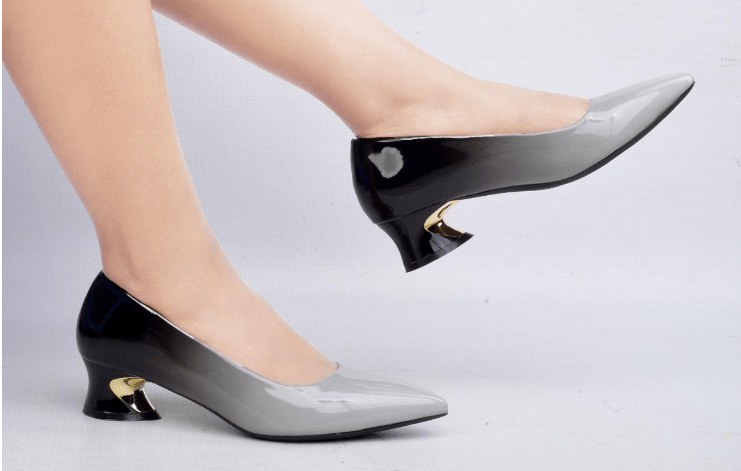 Chunky low heels