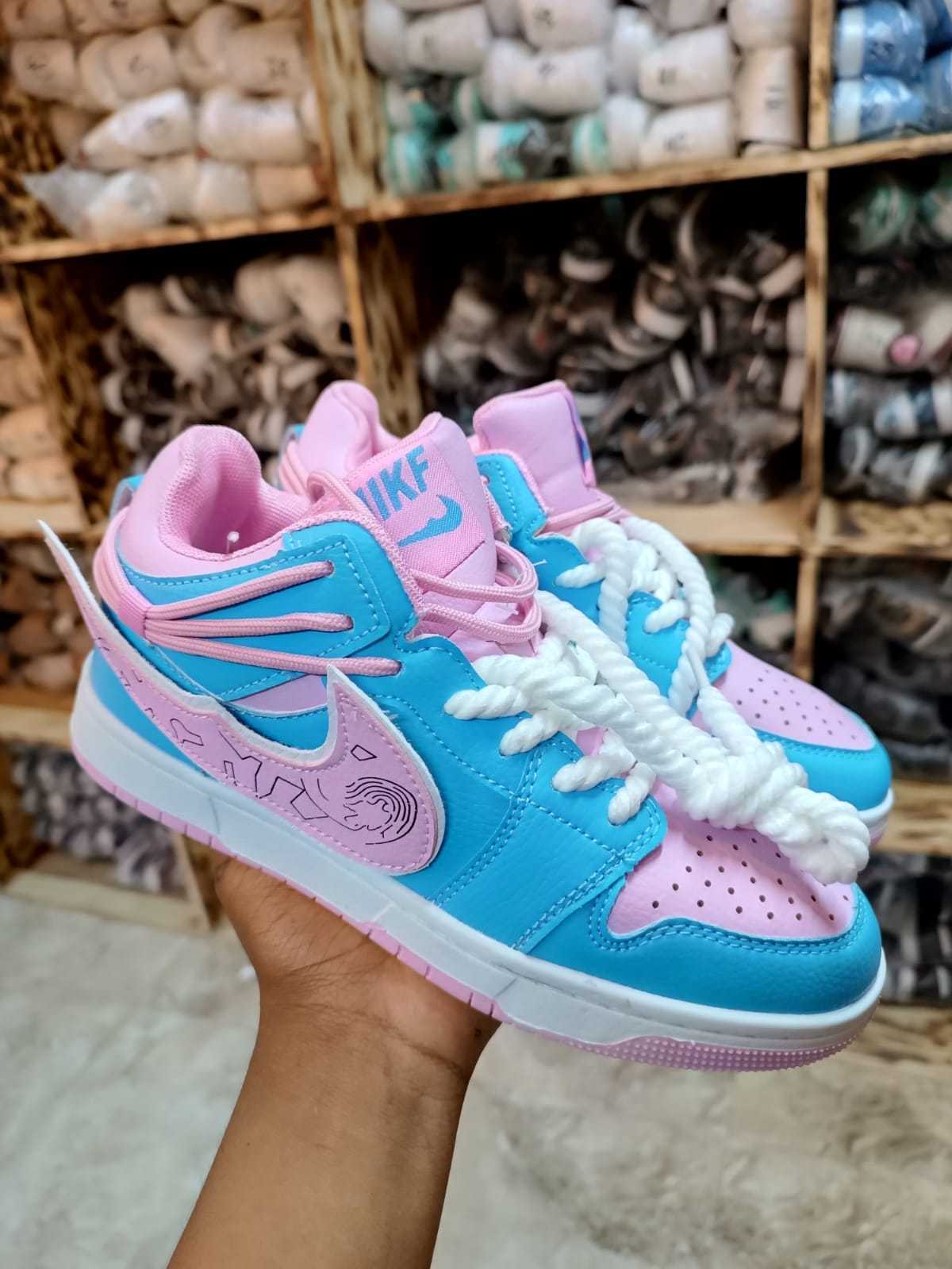 J1 x sb chunky laces