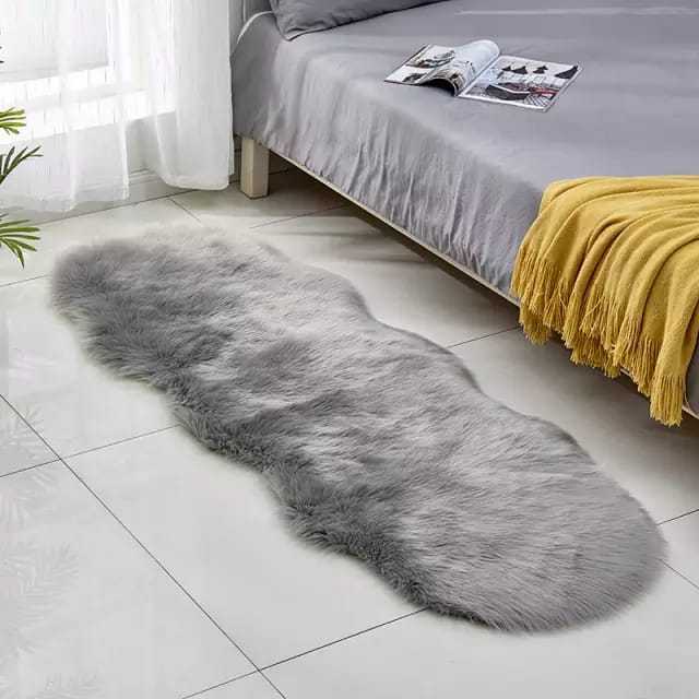 Fox fur mat