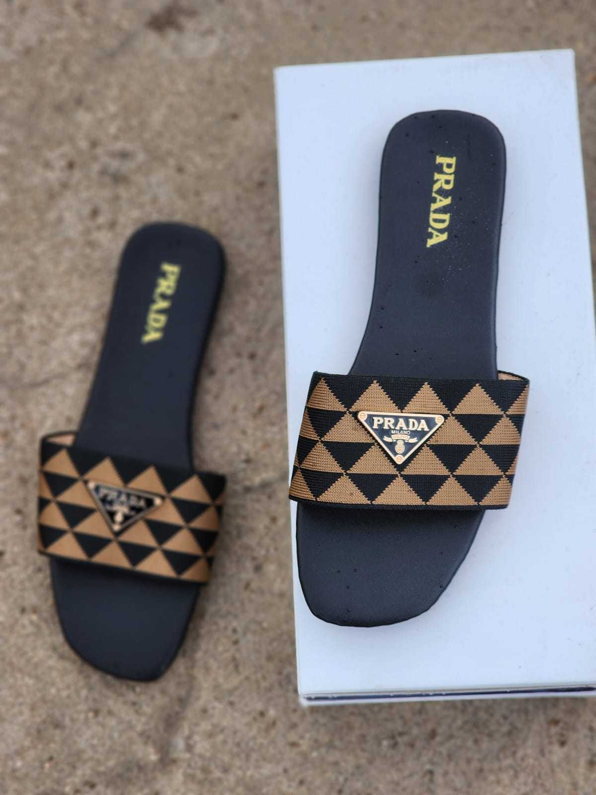 SLIP~ON  Sandles