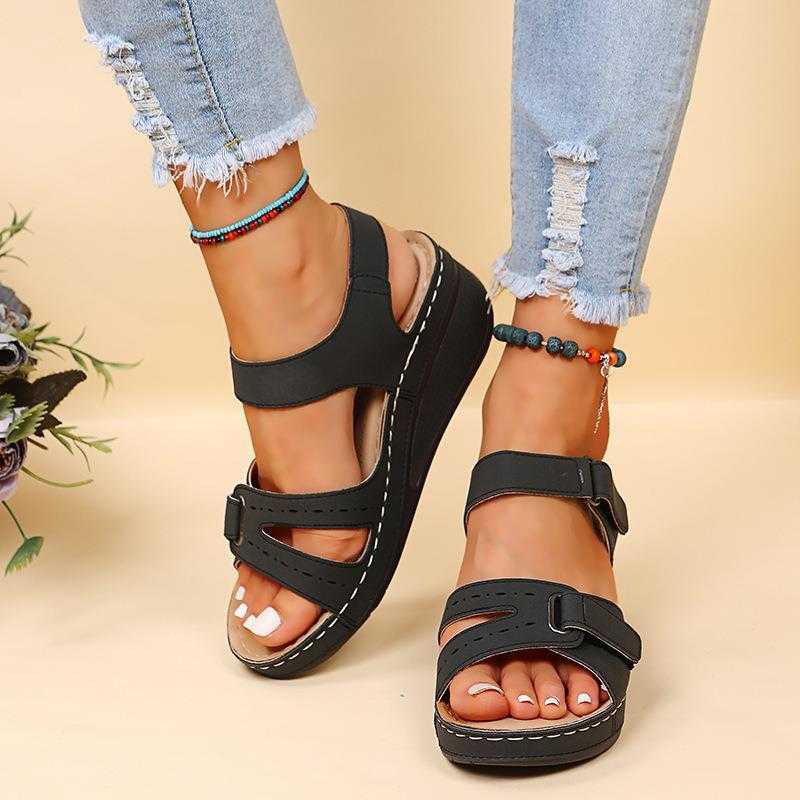 Ladies wedge sandals
