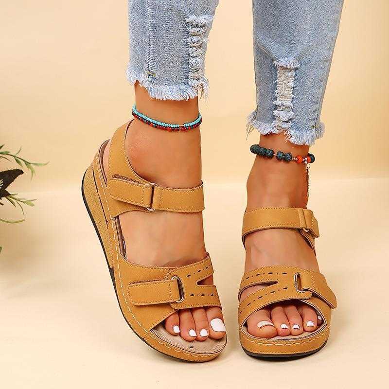 Ladies wedge sandals