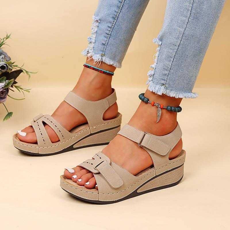 Ladies wedge sandals