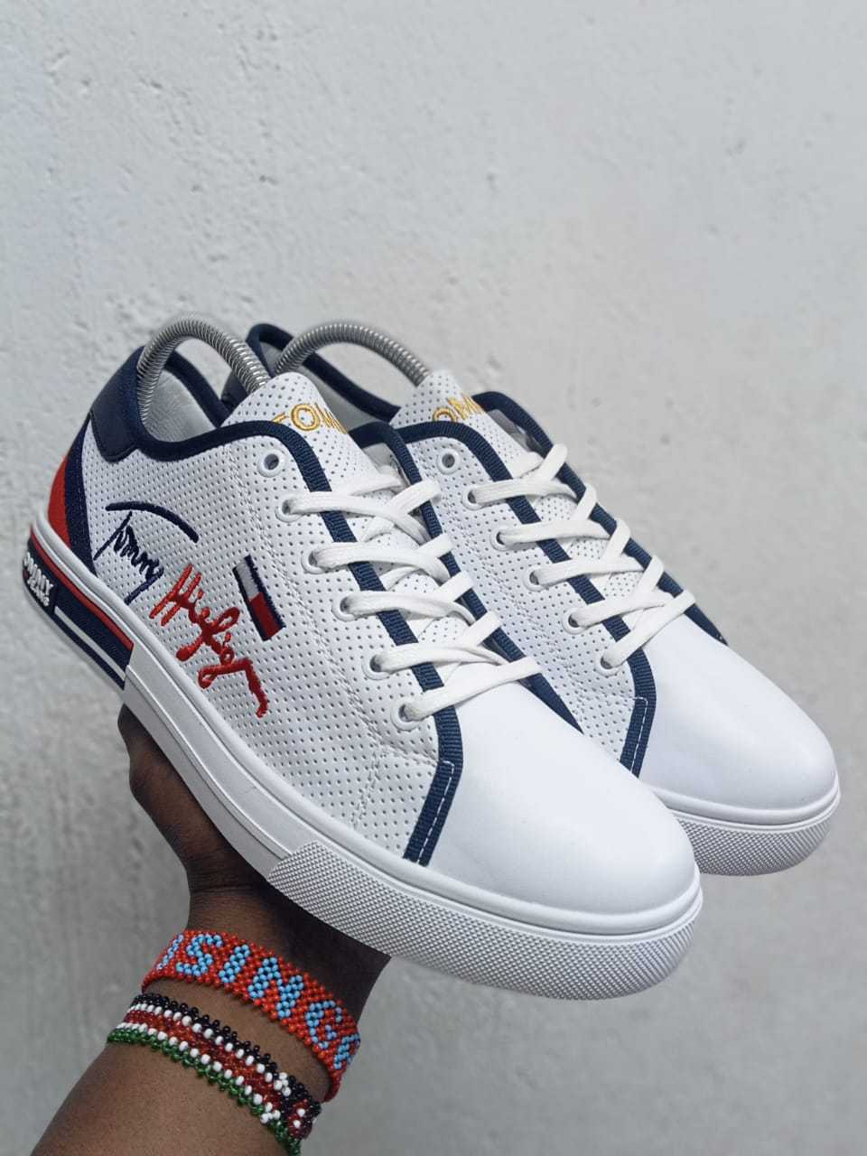 Tommy Hilfiger
