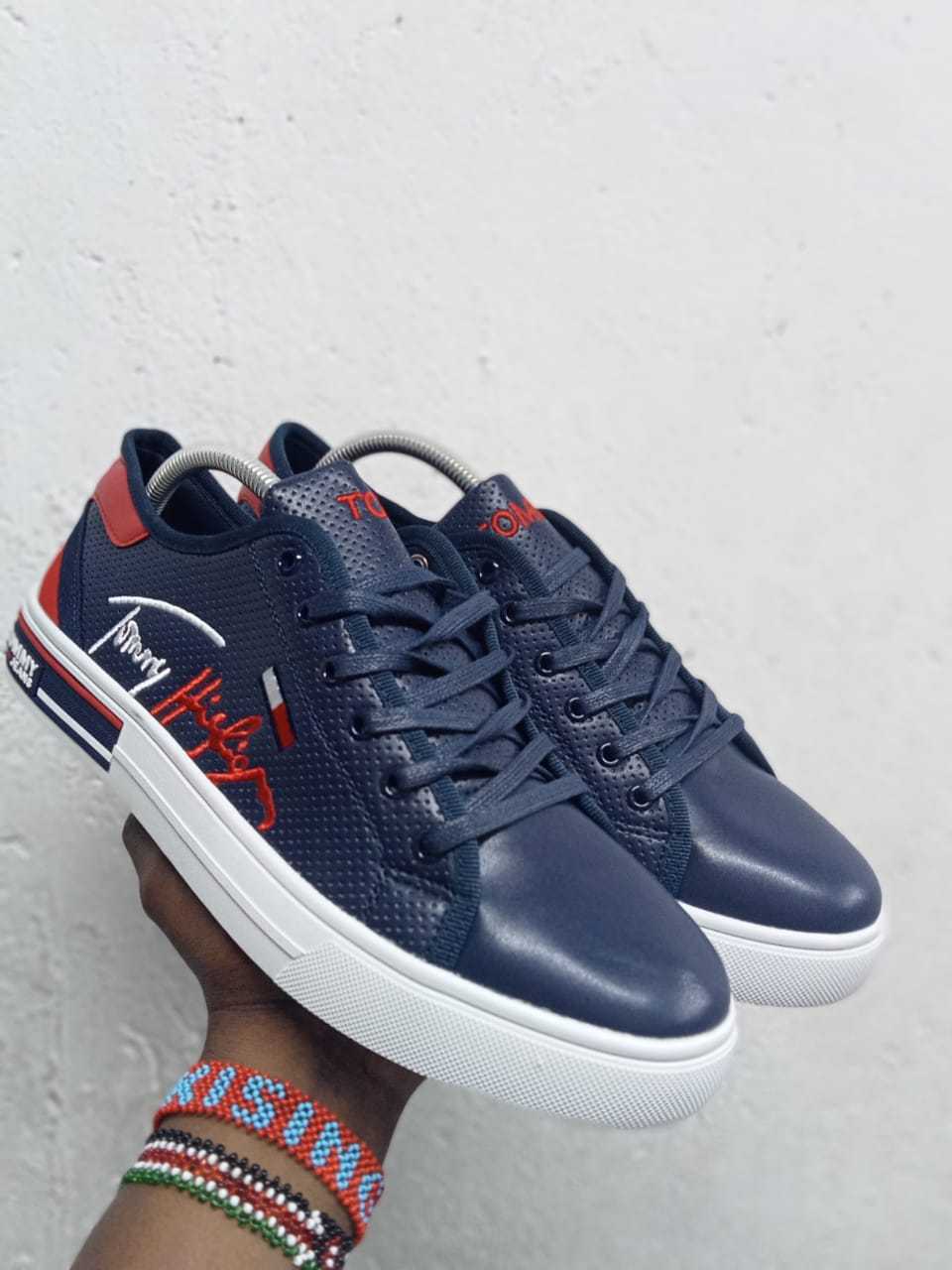 Tommy Hilfiger