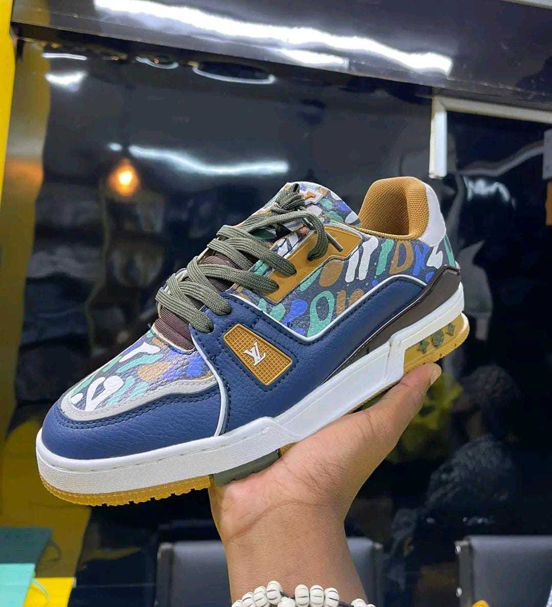 Luis Vuitton shoes