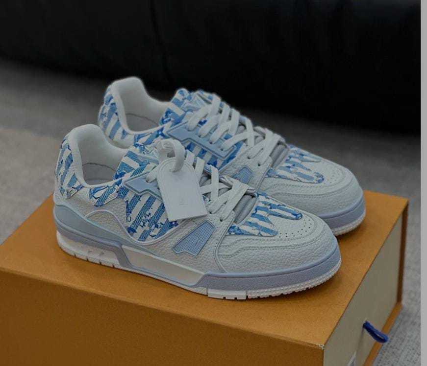 Luis Vuitton shoes
