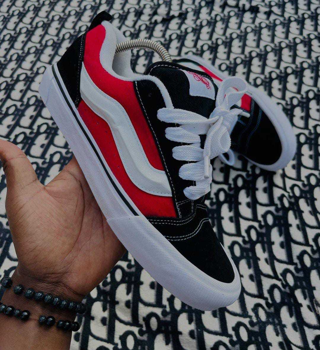 Vas Sneakers