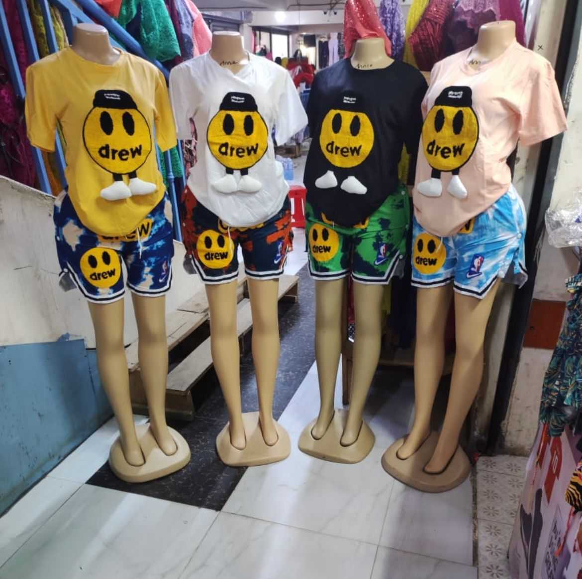 Ladies' Short Sets