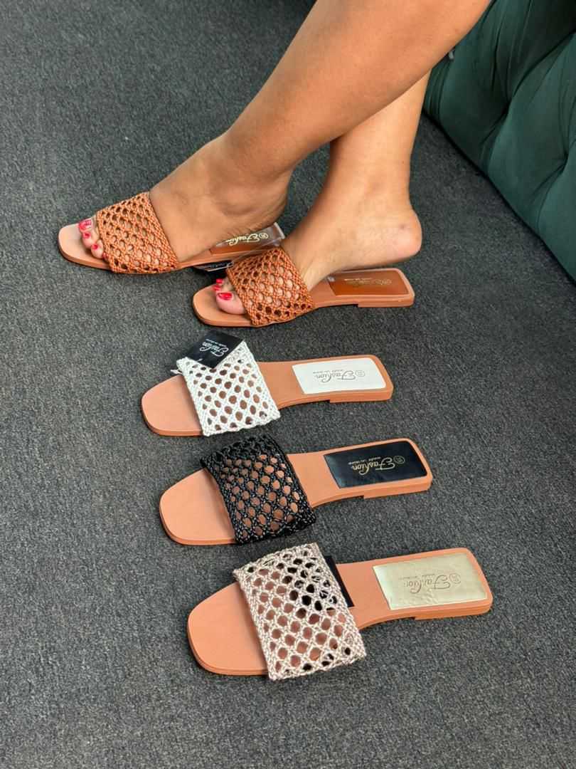 Sandles