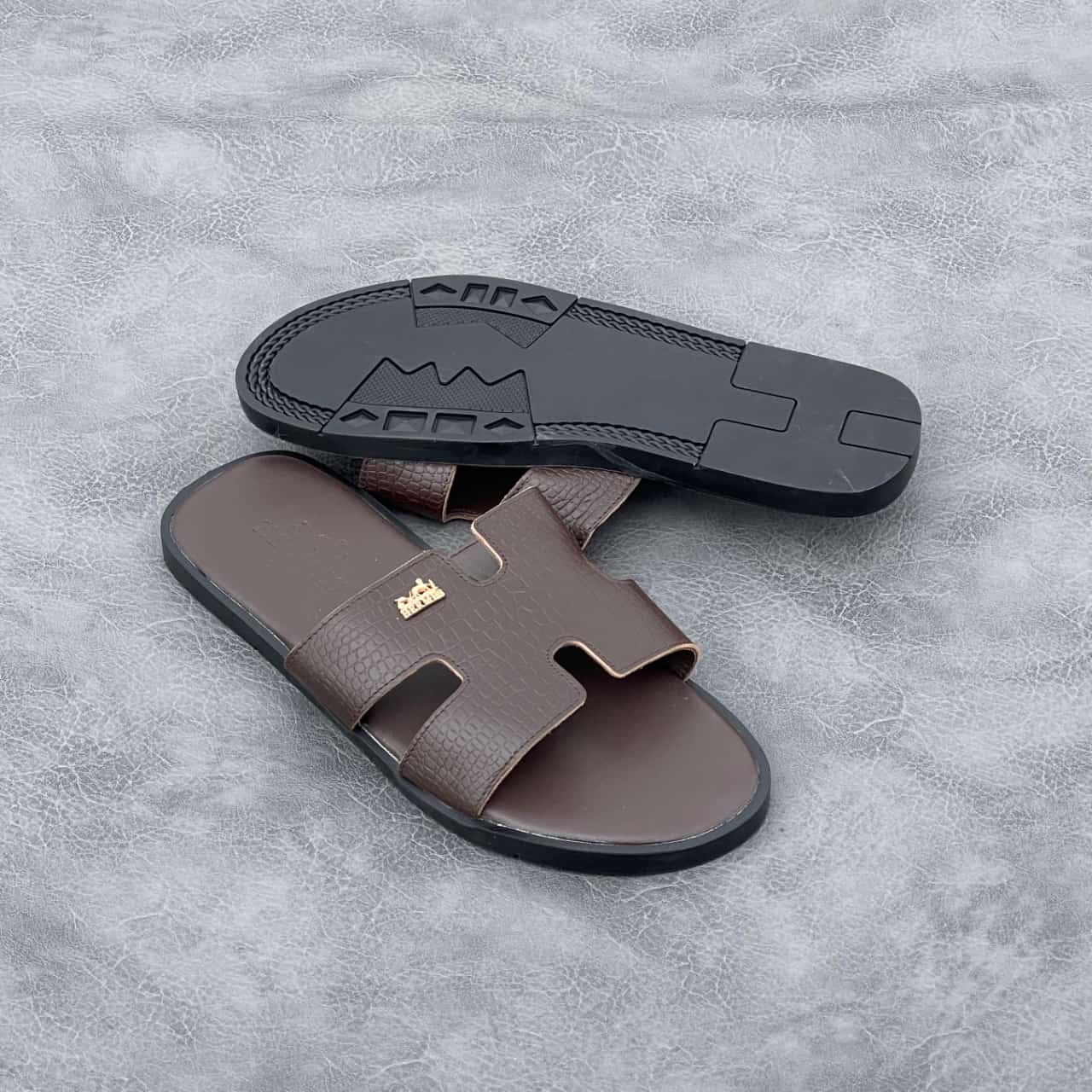 Sandles