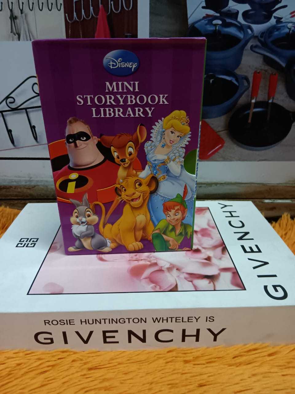 Giant Mini Storybook Library Book