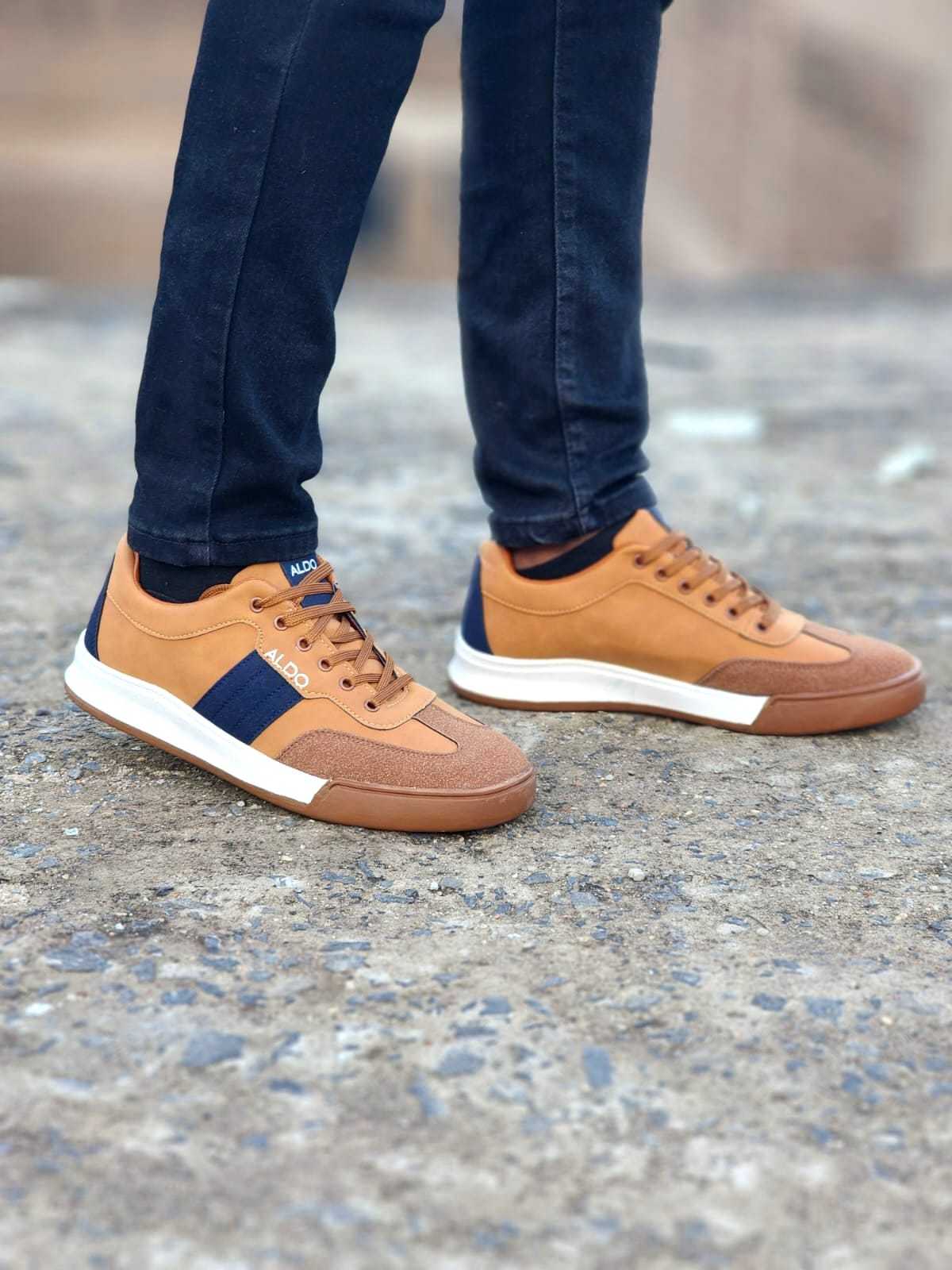 BROWN (ALDO) SUEDE CASUALS