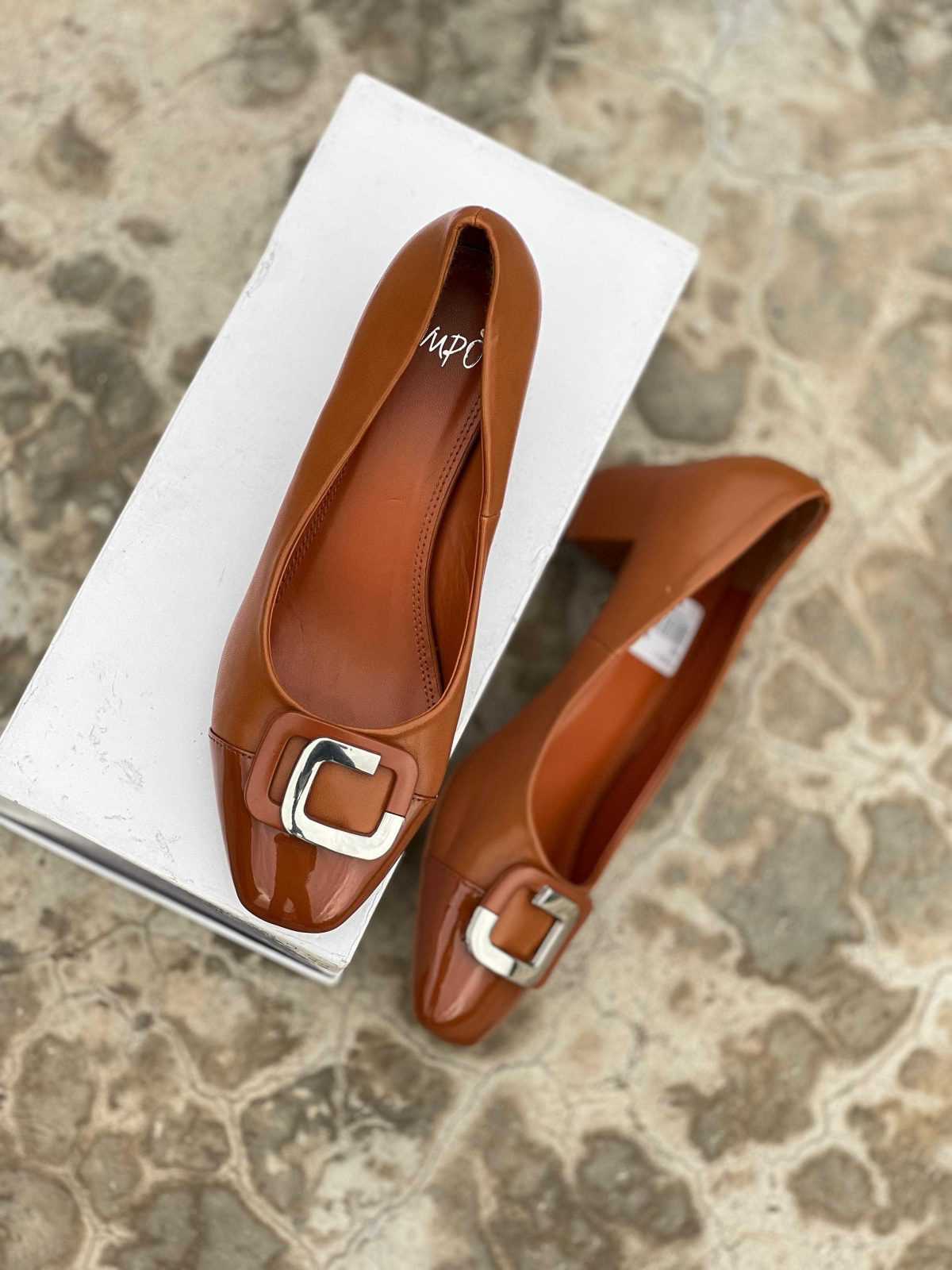 Closed Chunky Heel