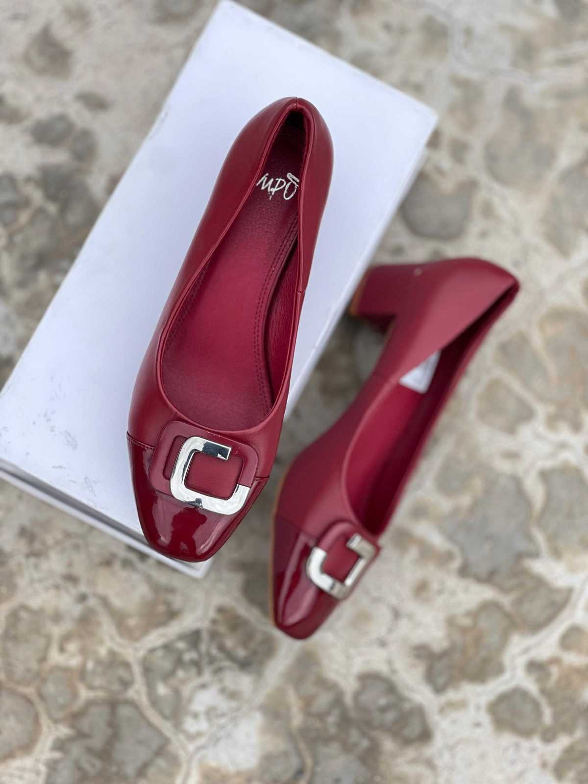 Closed Chunky Heel