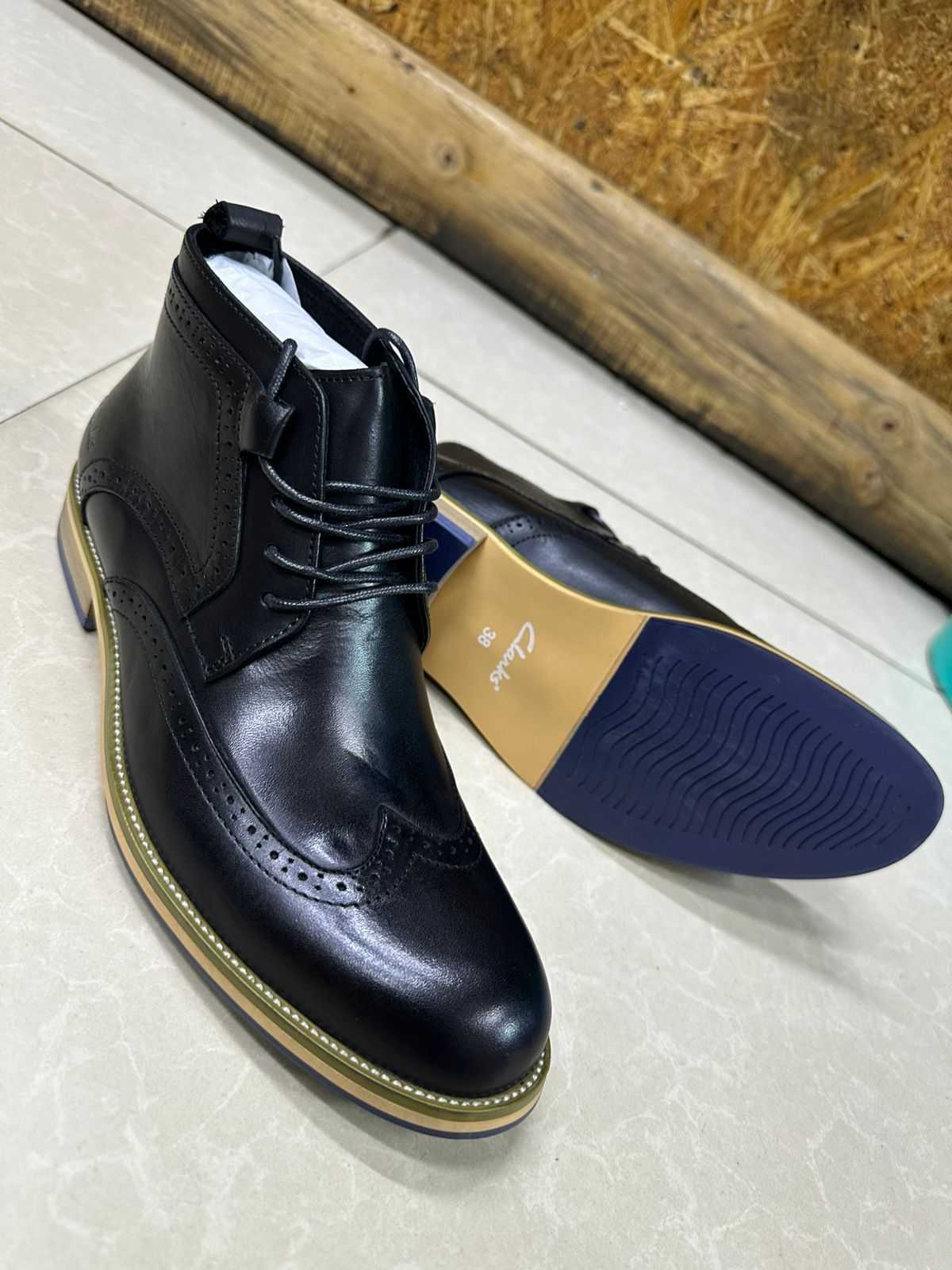 Quality Clarks Boots