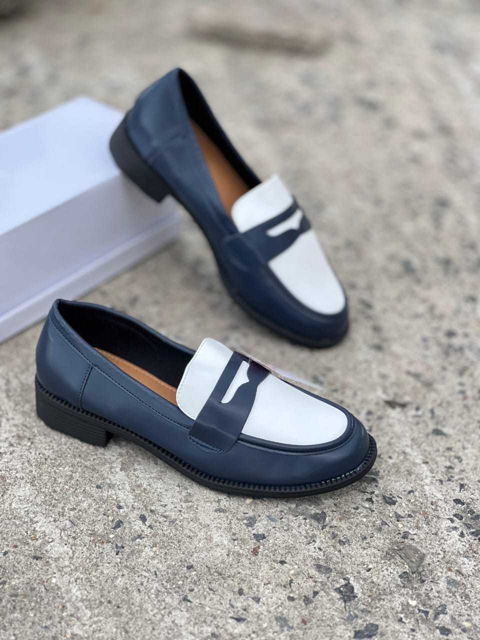 OXFORD TWO-TONE LEATHER BROGUES