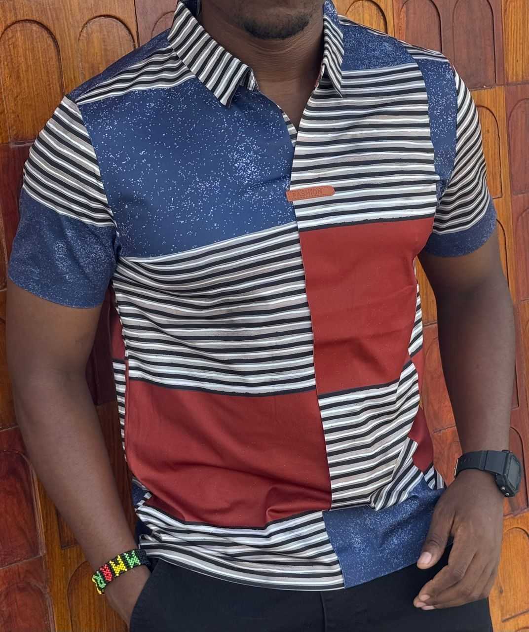 V-SHAPED BUTTONLESS SHIRTS