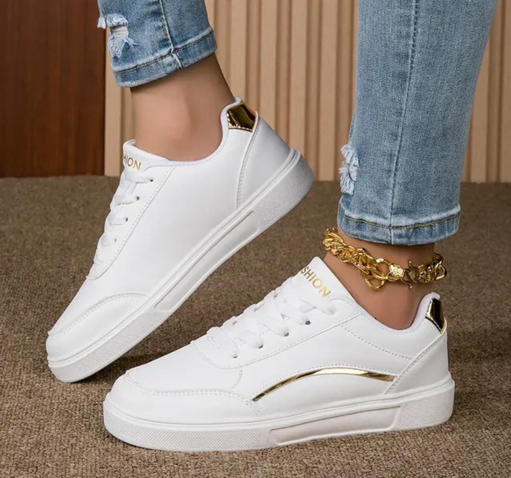 Fashion Stripped Sneakers