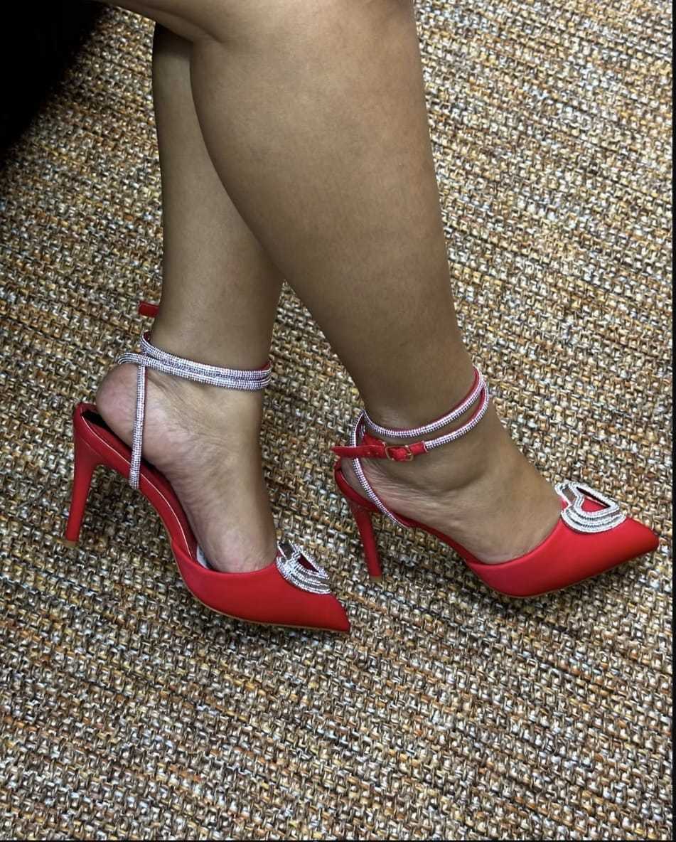 ANKLETIE HEEL